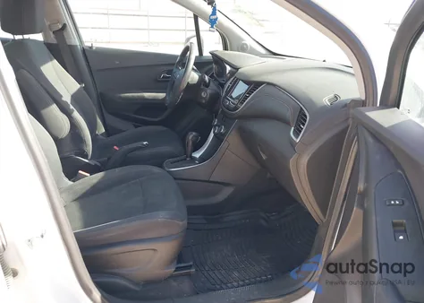 2019 Chevrolet Trax Ls из США, поврежденный, VIN 3GNCJNSB2KL246406